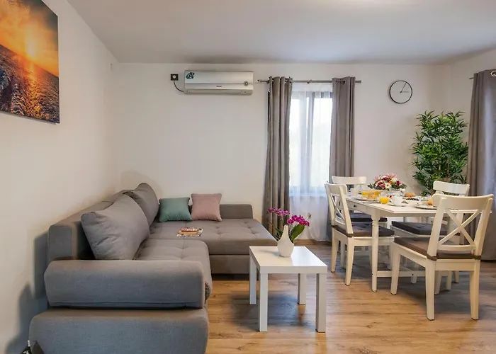 Lovric Apartamento *