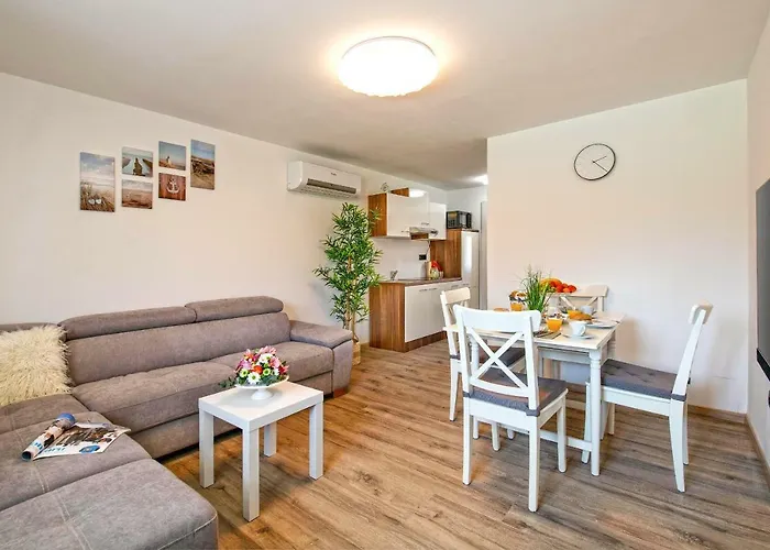 Lovric Apartamento *