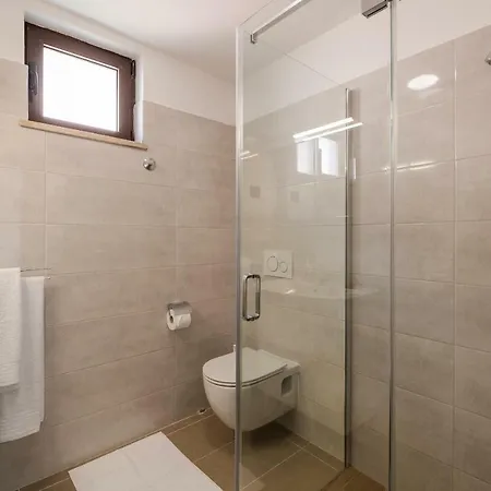 Lovric Apartment Pula